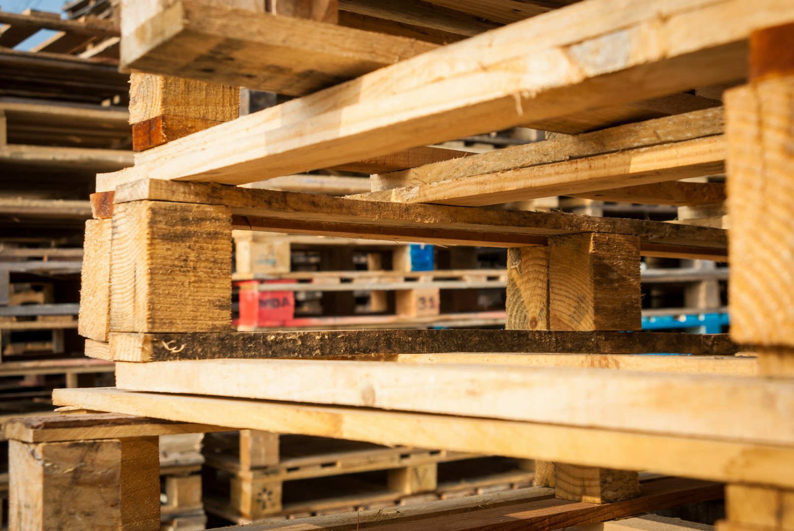 Jakie funkcje pełnią nadstawki paletowe?